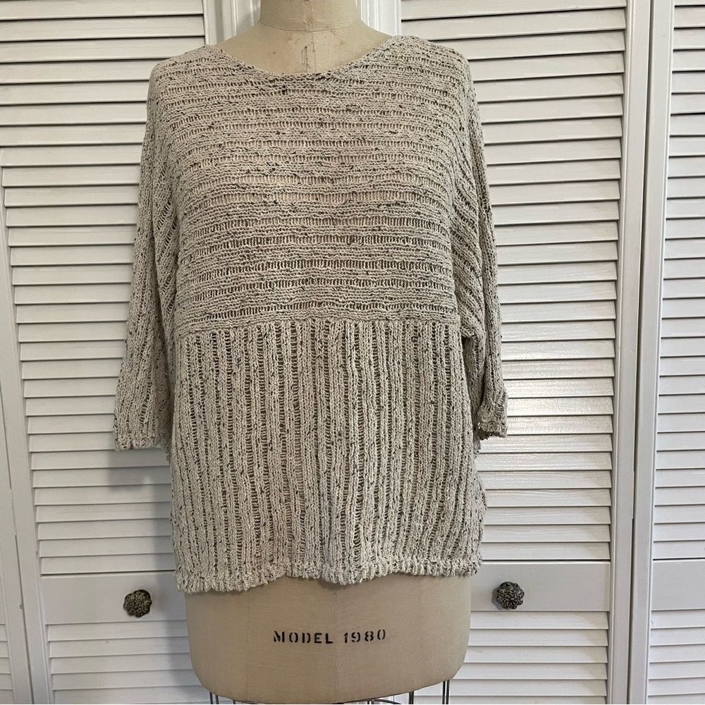 J.Jill Pure Kimono Sleeve Knit
Pullover Sweater Oatmeal w/Speckles of Grey Sz-XS